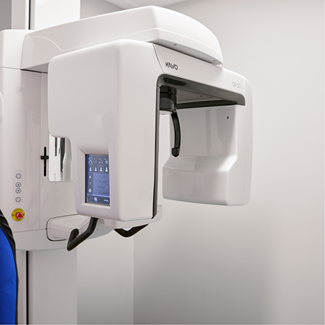 Cone beam scanner against wall in Revere dental office